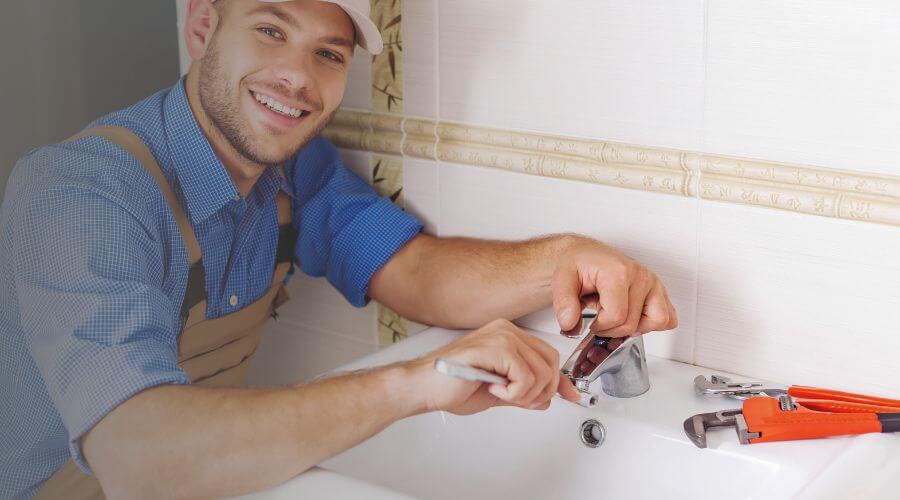 Professional clogged drains services in Union Point, GA